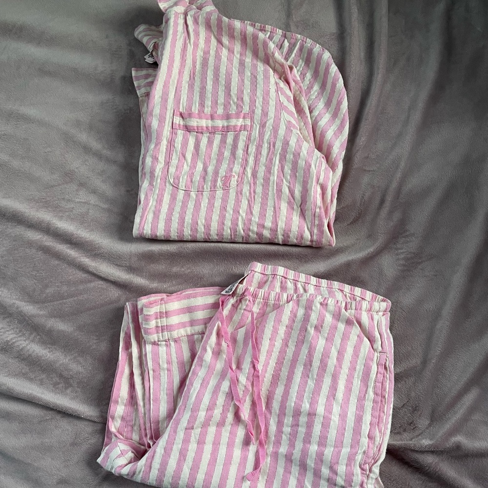 Victoria’s Secret PJ set